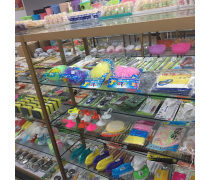 2元产品热卖促销 日用百货的实惠之选